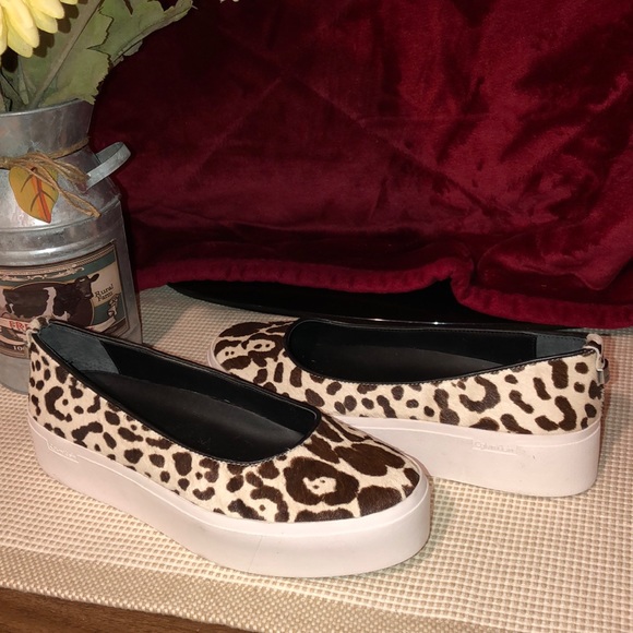 🌟🌟Calvin Klein-Winter Leopard Haircalf. 5.5-NWT - Picture 2 of 5